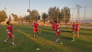 FUTBOLCU FABRİKASI 1920 MARAŞ SPOR
