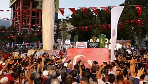KAHRAMANMARAŞ DONDURMA FESTİVALİ REKORLA BAŞLADI 