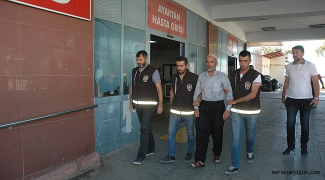 LAVABOYU AÇMAYA YARDIM ETMEYEN OĞLUNU ÖLDÜRDÜ