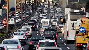  TRAFİKTEKİ ARAÇ SAYISI 22 MİLYONA YAKLAŞTI