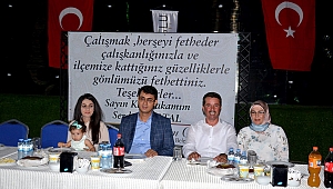 TÜRKOĞLU HALKI KAYMAKAMA VEDA ETTİ