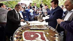 BÜYÜKŞEHİR’DEN AFŞİN’DE AŞURE