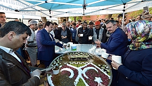 BÜYÜKŞEHİR’DEN GÖKSUN’DA AŞURE