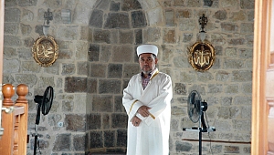 Caminin mihrabındaki oyukların sırrı 