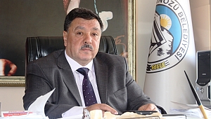 Ekinözü Belediye Başkanı Yılın İlçe Belediye Başkanı seçildi.