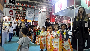 Kitap Fuarına Ziyaretçi Akını
