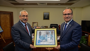 MHP Kahramanmaraş İl Başkanı Doğan, Rektör Deveci’yi Ziyaret Etti