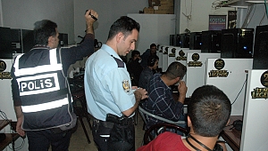 Okul Önleri Ve İnternet Kafelere Sıkı Denetim