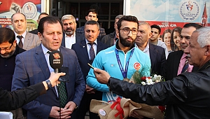 Hemşehrimiz Burhan Akbudak güreş u23 dünya şampiyonu