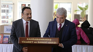 Kmtso’dan Öğrencilere Kitap Ve Giyim Yardımı