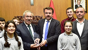 Ortaokul Öğrencilerinden Ziyaret