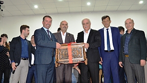 Prof. Dr. Nihat Hatipoğlu, Sevenleriyle Buluştu…