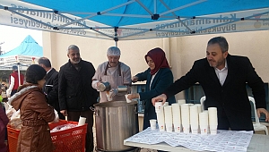 Büyükşehir’den Öğrencilere Çorba Ve Tatlı İkramı