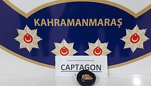Dolmuştaki yolcuya uyuşturucu operasyonu 