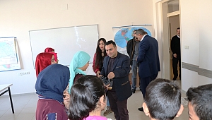 Gönüllü iyilik hareketi derneğin’den öğrencileri ısıtan yardım