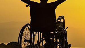 Hepimiz Bir Engelli Adayıyız