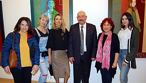 ​​​​​​​Üzel Geçici çiftinden “geçmişten bugüne” temalı sergi