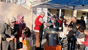 Büyükşehir'den Öğrencilere Çorba İkramı