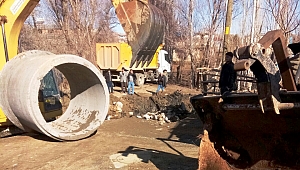 Büyükşehir’den Yol Yapım Çalışması