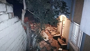 Kahramanmaraş’ta istinat duvarı çöktü 