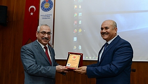 Osmaniye Anadolu İmam Hatip Lisesi Öğrencileri, Rektör Deveci’yi Ziyaret Etti