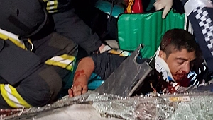 Demir yüklü tır şarampole uçtu