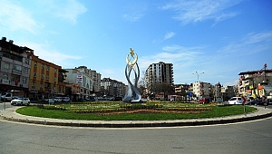 KARAMANLI KAVŞAĞI’NA ‘GÜÇLÜ TÜRKİYE’ ANITI