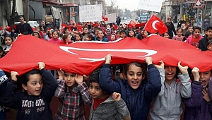 MİNİKLERDEN ZEYTİN DALI’NA DESTEK