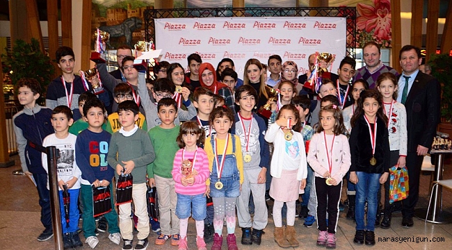 Satrancın ustaları ödüllendirildi