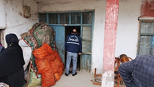 Yaşlı kadın evinde ölü bulundu 