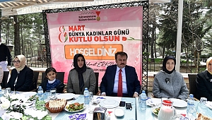 BAŞKAN ERKOÇ’TAN BAYAN PERSONELLERE JEST
