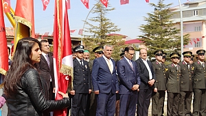 ÇANAKKALE ZAFERİ'NİN 103. YIL DÖNÜMÜ EKİNÖZÜ'NDE KUTLANDI