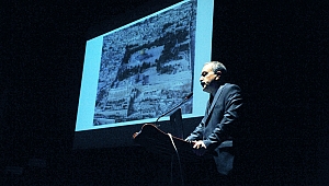 FOTOĞRAFLARIN DİLİNDEN KUDÜS-FİLİSTİN KONFERANSI