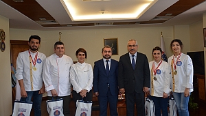 KSÜ AŞÇILIK BÖLÜMÜ, FETHİYE’DEN 2 ALTIN VE 4 GÜMÜŞ MADALYAYLA DÖNDÜ