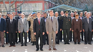 PAZARCIK’TA ÇANAKKALE ZAFERİNİN 103.YILI KUTLANDI