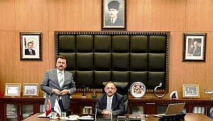 BAKAN ÖZHASEKİ’DEN BÜYÜKŞEHİR’E ZİYARET