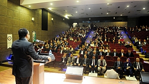 BÜYÜKŞEHİR’DEN OLUMLU ÇOCUKLAR YETİŞTİRMEK KONFERANSI