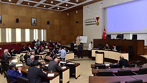 DULKADİROĞLU BELEDİYESİ NİSAN AYI MECLİS TOPLANTISI YAPILDI