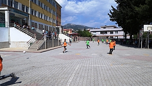 DULKADİROĞLU’NDAN OKUL BAHÇELERİNE ÖZEL ÇALIŞMA