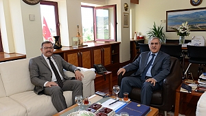 GÖKSUN BELEDİYE BAŞKANI AYDIN, REKTÖR CAN’I ZİYARET ETTİ