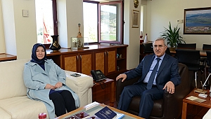 MİLLETVEKİLİ REYHANLIOĞLU’NDAN REKTÖR CAN’A HAYIRLI OLSUN ZİYARETİ