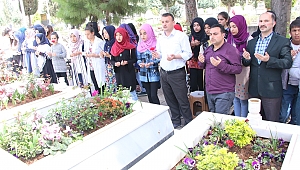 ÖĞRENCİLER ŞEHİTLİĞİ ZİYARET ETTİ