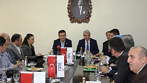 TBMM GÖÇ VE UYUM KOMİSYONU KMTSO’YU ZİYARET ETTİ