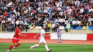 TFF 2. LİG: KAHRAMANMARAŞSPOR: 1 PENDİKSPOR: 1 