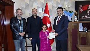YAHYA KEMAL´DEN YİNE BİRİNCİLİK, YENİ BİRİNCİLİK...
