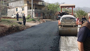 YEŞİLYÖRE YOLUNA SICAK ASFALT