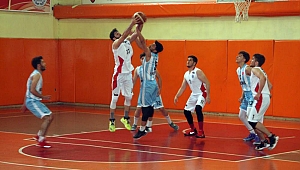 BÜYÜKŞEHİR BASKETBOL TAKIMI GRUP ŞAMPİYONU
