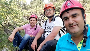 DAĞDA MAHSUR KALAN KEÇİLERİ KURTARMAK İÇİN CANLARINI TEHLİKEYE ATTILAR 