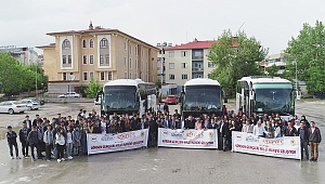 GÖKSUN'LU ÖĞRENCİLER ÇANAKKELE GEZİSİNE GİTTİ