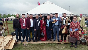 KAHRAMANMARAŞ ÇADIRI MİSAFİRLERİ AĞIRLIYOR